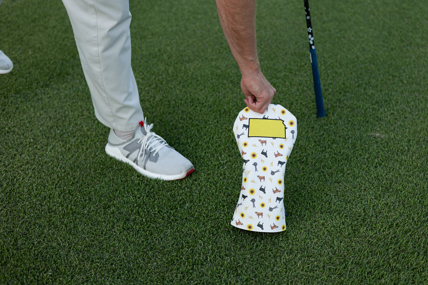 The Kansas Headcover - White Out 2.0