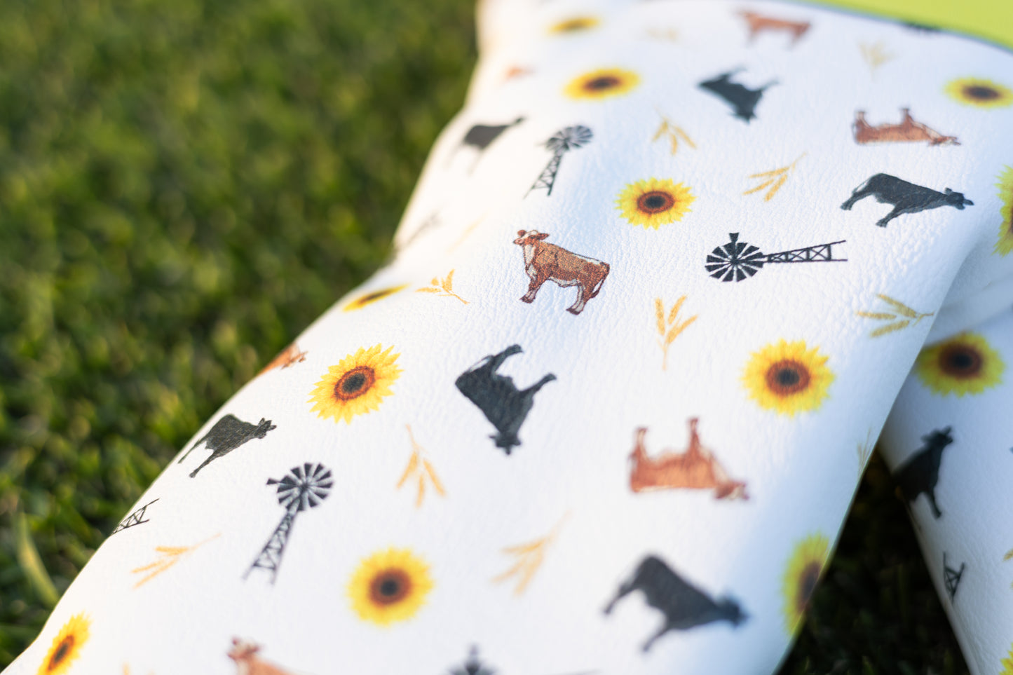 The Kansas Headcover - White Out 2.0